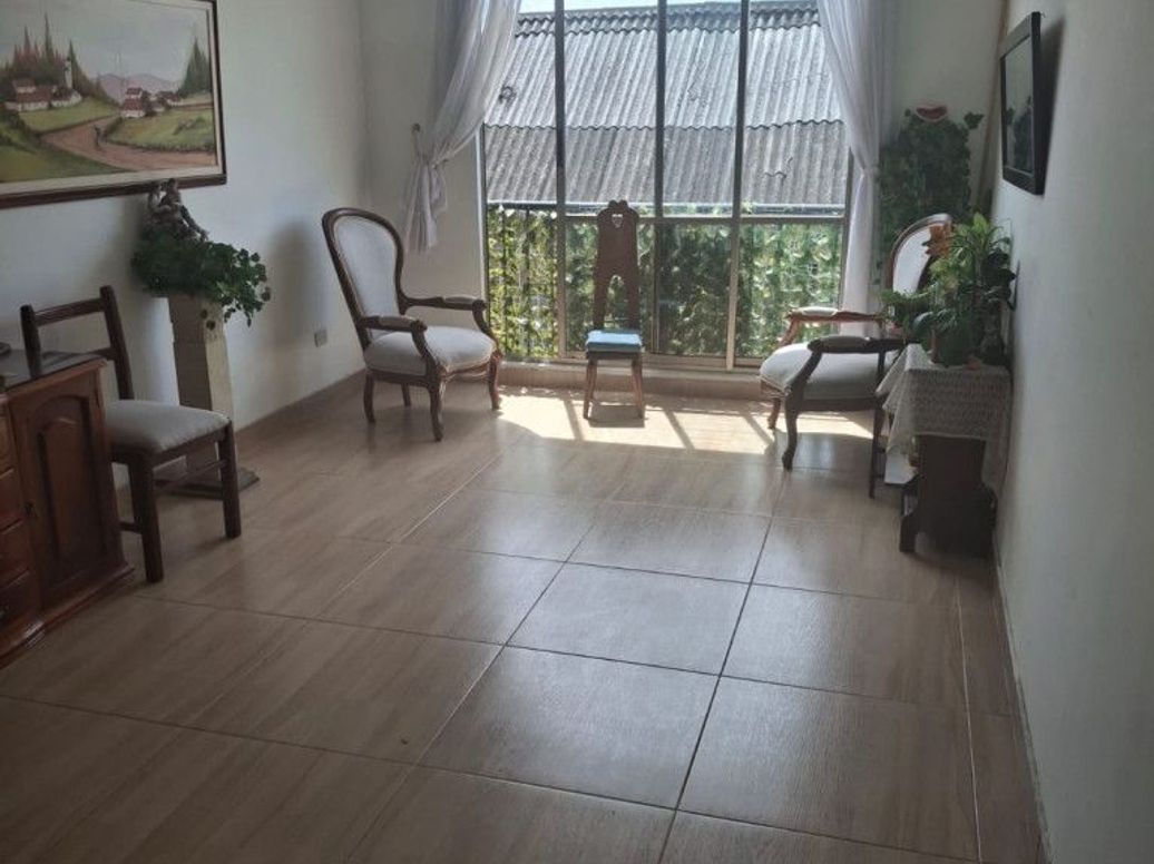 Apartamento de 4 alcobas en venta en María Paz, Bogotá, 102 m² · foto 4 de 15