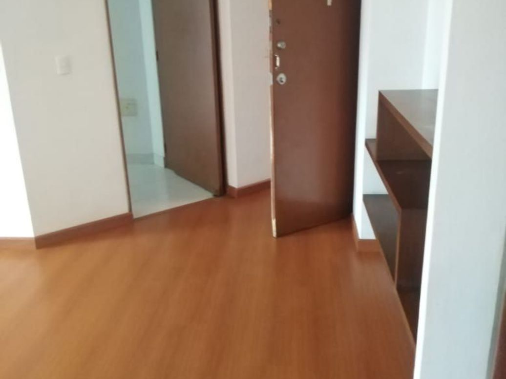Apartamento de 3 alcobas en venta en Mirandela, Bogotá, 80 m² · foto 4 de 20