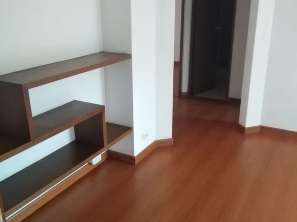 Apartamento de 3 alcobas en venta en Mirandela, Bogotá, 80 m² · foto 3 de 20