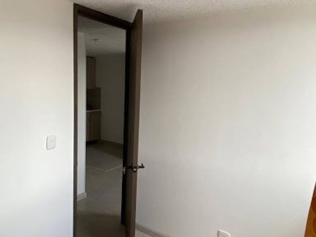 Apartamento de 2 alcobas en venta en Ciudad Kennedy, Bogotá, 42 m² · foto 17 de 20