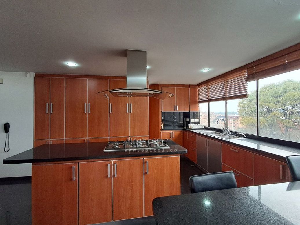 Apartamento de 3 alcobas en venta en Andes Norte, Bogotá, 334 m² · foto 9 de 20
