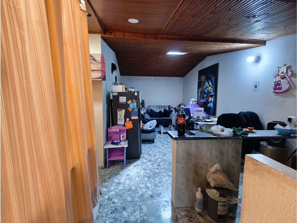 Casa de 10 alcobas en venta en La Cabaña, Bogotá, 542 m² · foto 16 de 20