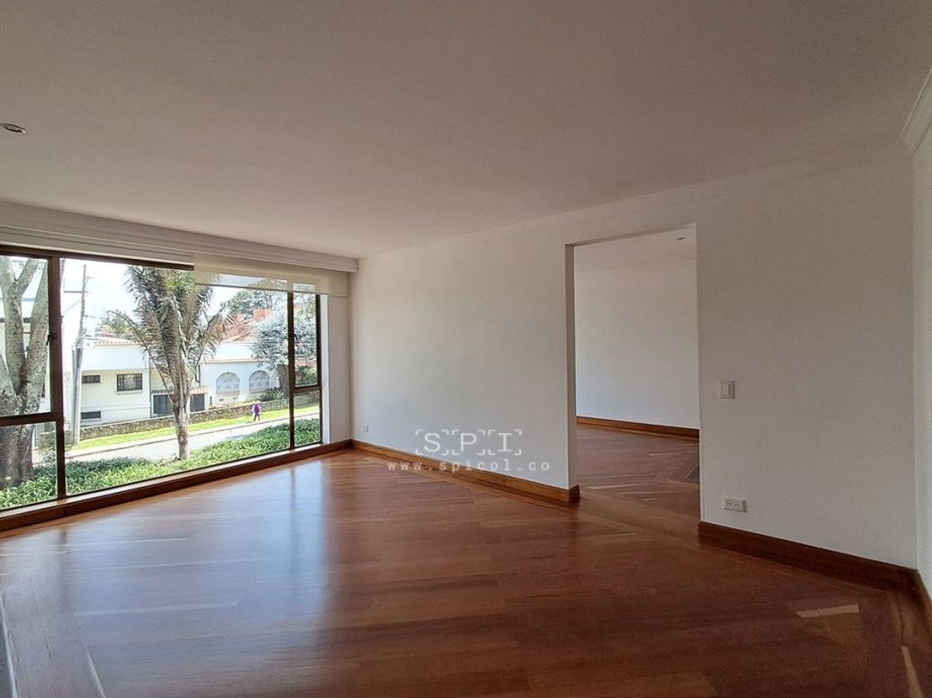 Apartamento de 3 alcobas en venta en Santa Ana Oriental, Bogotá, 220 m² · foto 4 de 20