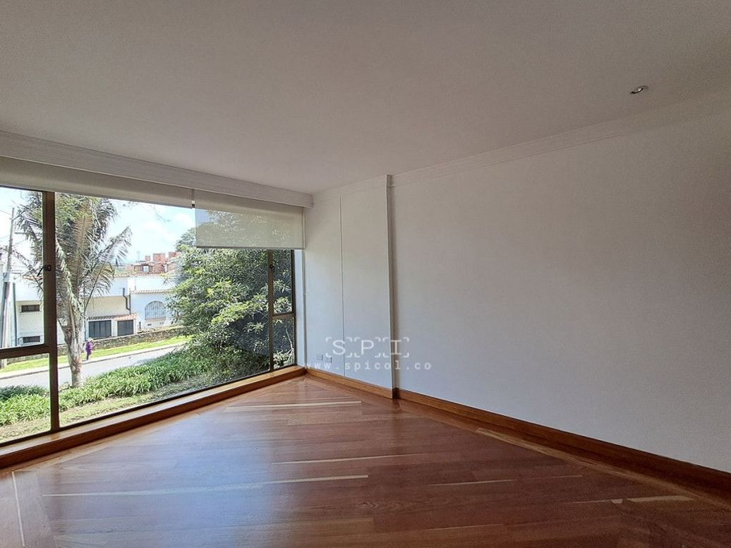 Apartamento de 3 alcobas en venta en Santa Ana Oriental, Bogotá, 220 m² · foto 5 de 20