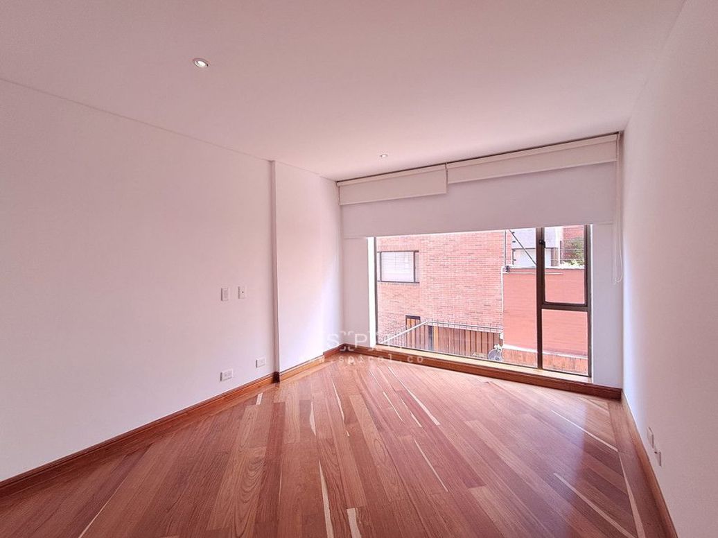 Apartamento de 3 alcobas en venta en Santa Ana Oriental, Bogotá, 220 m² · foto 8 de 20
