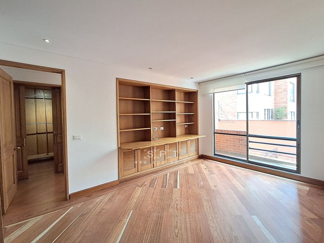 Apartamento de 3 alcobas en venta en Santa Ana Oriental, Bogotá, 220 m² · foto 9 de 20