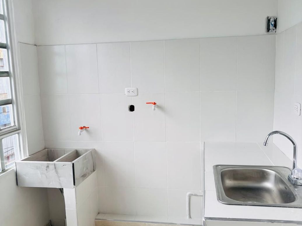 Casa de 6 alcobas en venta en El Parlante, Bogotá, 216 m² · foto 7 de 16