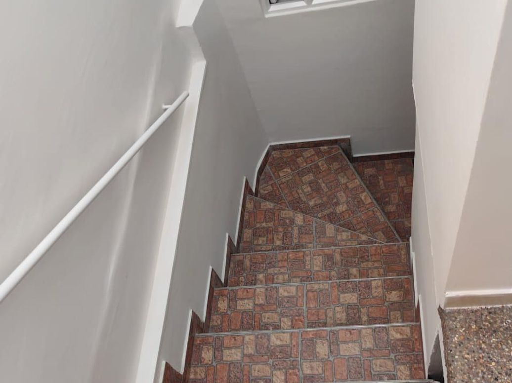 Casa de 6 alcobas en venta en El Parlante, Bogotá, 216 m² · foto 12 de 16