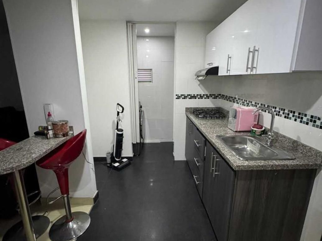 Apartamento de 2 alcobas en venta en Restrepo Occidental, Bogotá, 60 m² · foto 11 de 13