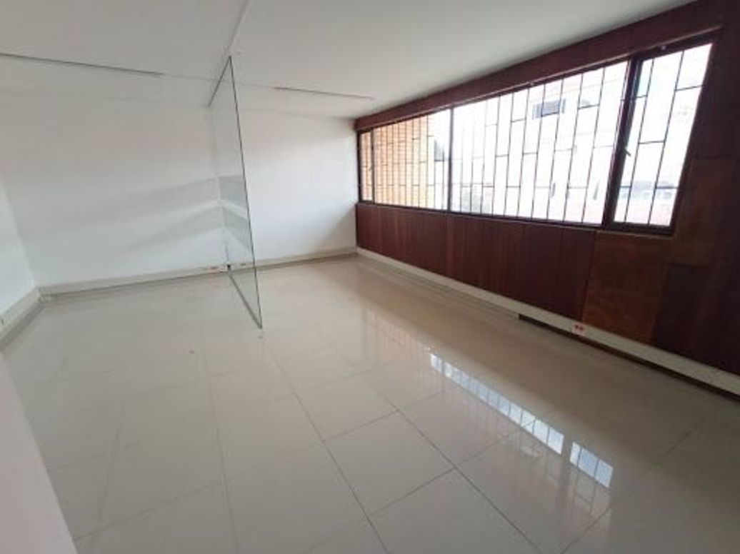 Casa de 1 alcoba en venta en San Luis, Bogotá, 315 m² · foto 15 de 20