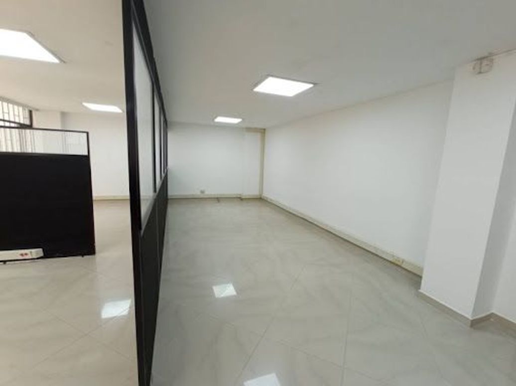 Casa de 1 alcoba en venta en San Luis, Bogotá, 315 m² · foto 17 de 20