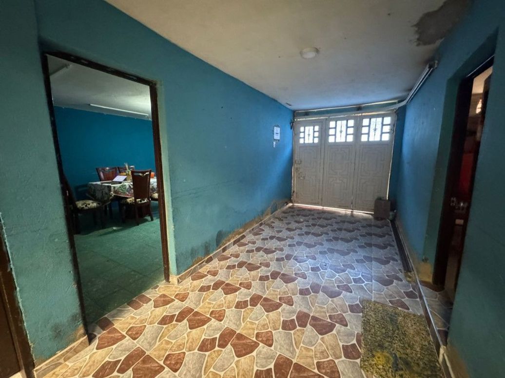 Casa de 5 alcobas en venta en El Pesebre, Bogotá, 200 m² · foto 2 de 13