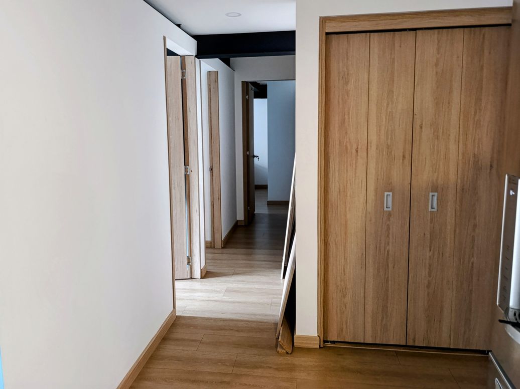 Apartamento de 3 alcobas en venta en Porto Hayuelos 2, Bogotá, 68 m² · foto 5 de 17