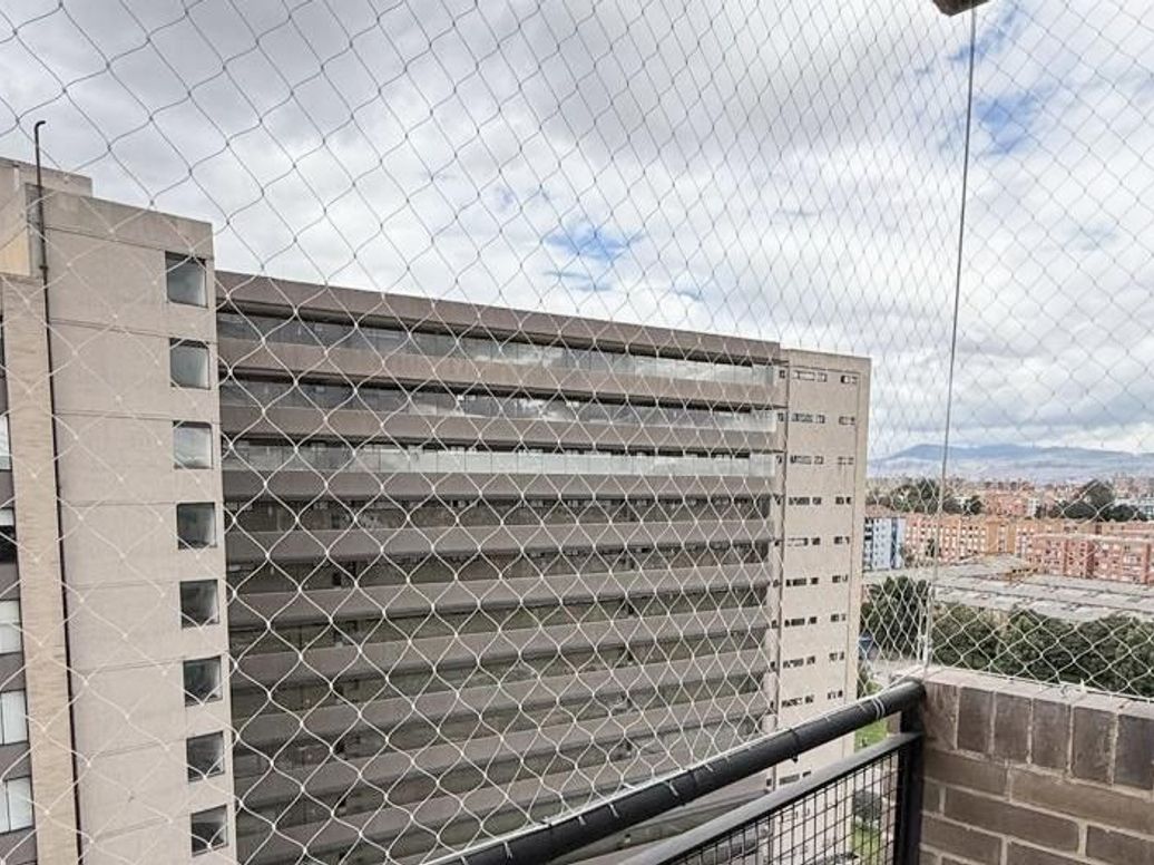 Apartamento de 3 alcobas en venta en Porto Hayuelos 2, Bogotá, 68 m² · foto 10 de 17