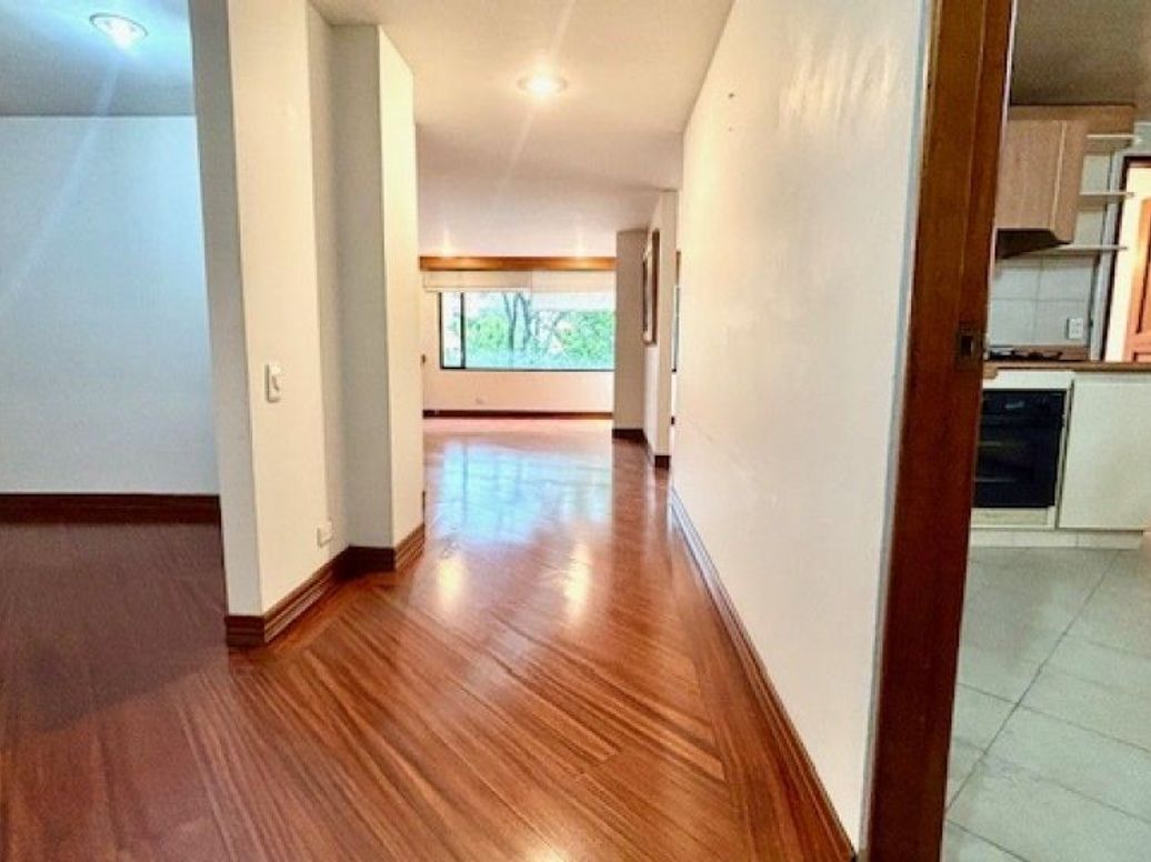 Apartamento de 4 alcobas en venta en Chicó Norte, Bogotá, 198 m² · foto 8 de 20