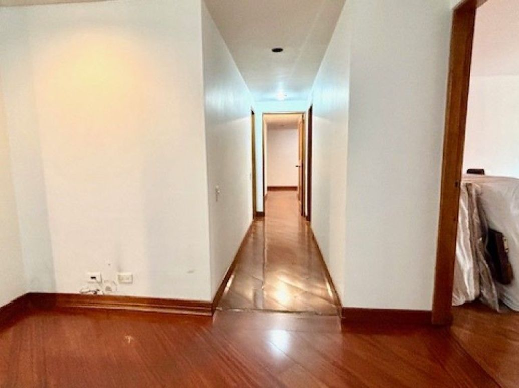 Apartamento de 4 alcobas en venta en Chicó Norte, Bogotá, 198 m² · foto 14 de 20