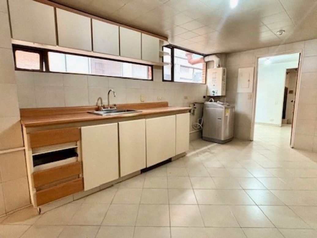 Apartamento de 4 alcobas en venta en Chicó Norte, Bogotá, 198 m² · foto 20 de 20