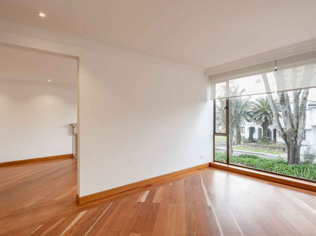 Apartamento de 3 alcobas en venta en Santa Ana Oriental, Bogotá, 217 m² · foto 3 de 20