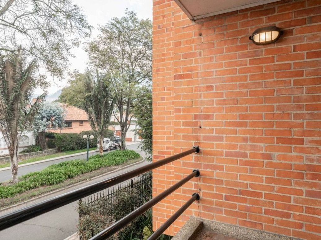 Apartamento de 3 alcobas en venta en Santa Ana Oriental, Bogotá, 217 m² · foto 7 de 20