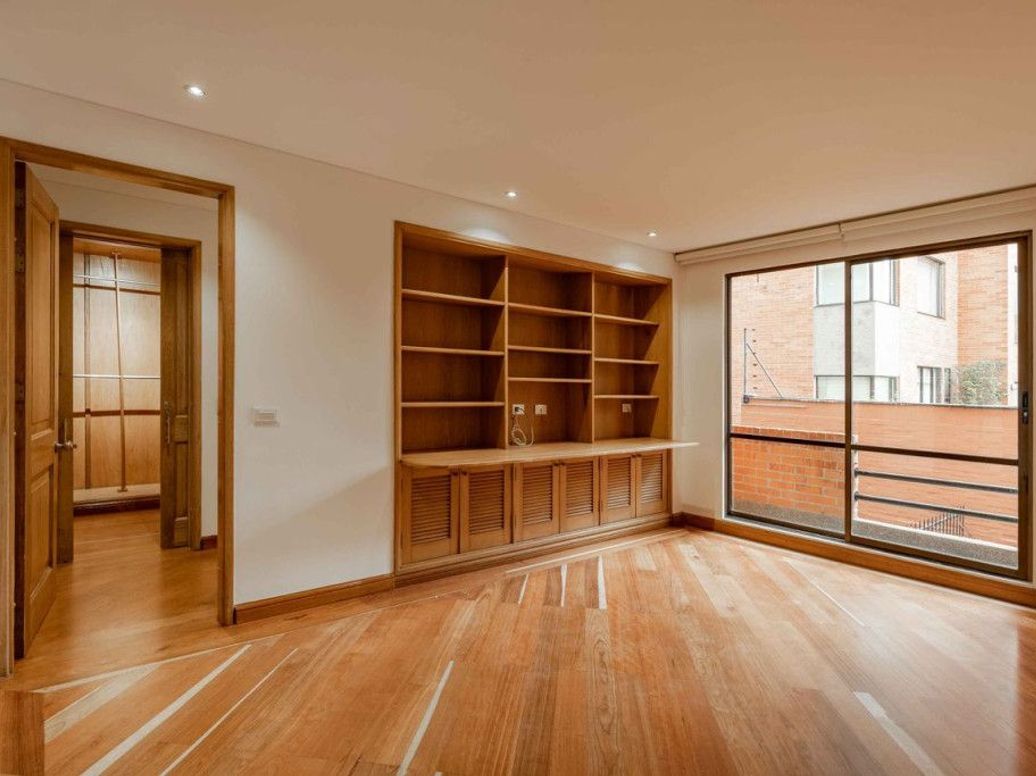 Apartamento de 3 alcobas en venta en Santa Ana Oriental, Bogotá, 217 m² · foto 17 de 20