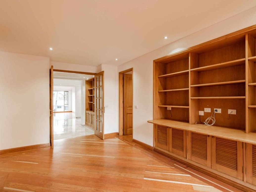 Apartamento de 3 alcobas en venta en Santa Ana Oriental, Bogotá, 217 m² · foto 15 de 20