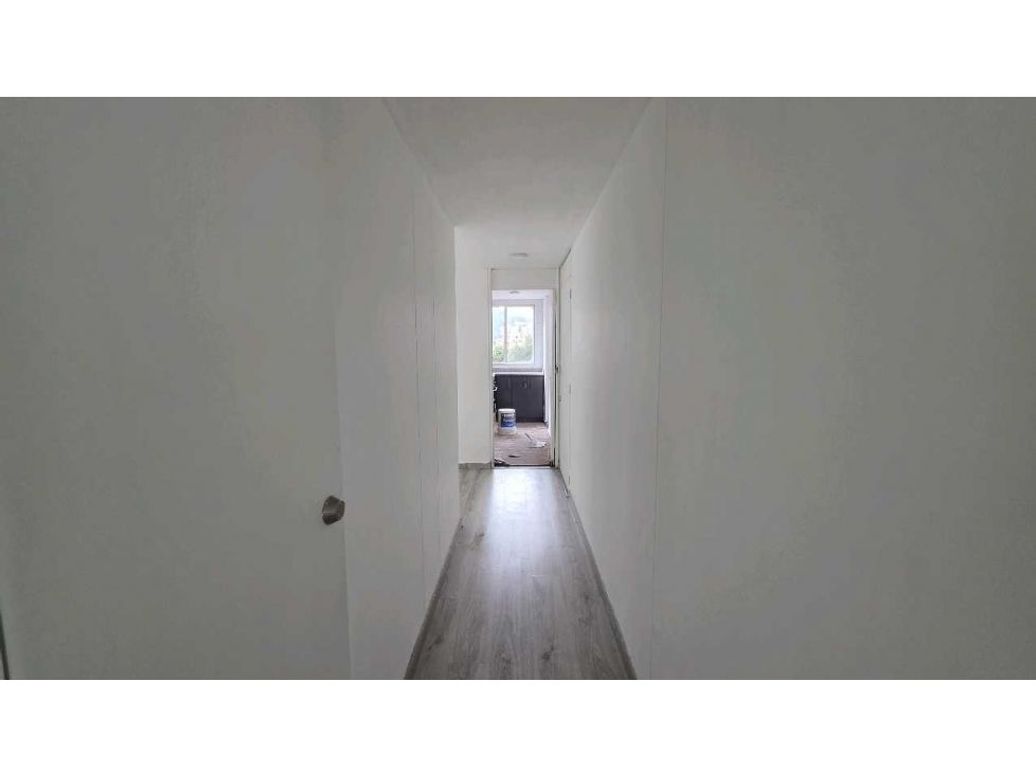 Apartamento de 3 alcobas en venta en Colina Campestre, Bogotá, 66 m² · foto 10 de 15