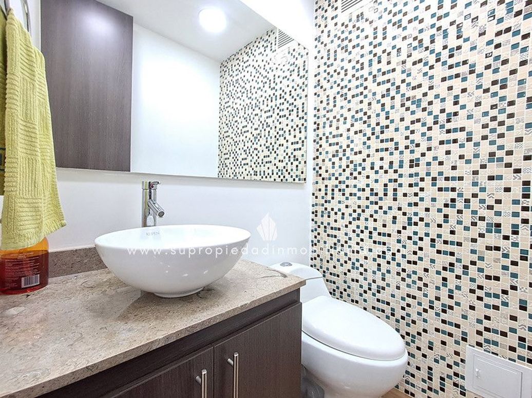 Apartamento de 3 alcobas en venta en Club De Los Lagartos, Bogotá, 131 m² · foto 17 de 20