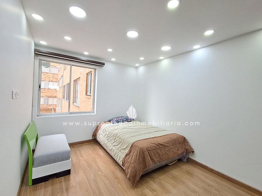Apartamento de 3 alcobas en venta en Club De Los Lagartos, Bogotá, 131 m² · foto 16 de 20