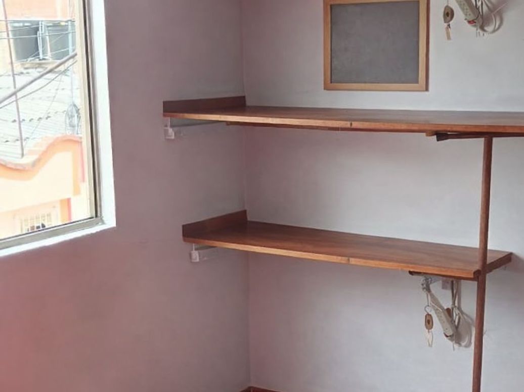 Casa de 10 alcobas en venta en Santa Rosita, Bogotá, 135 m² · foto 17 de 20