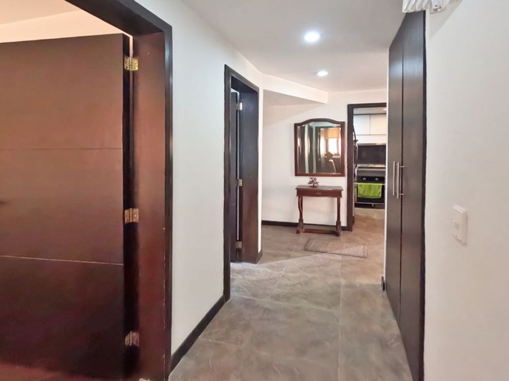 Apartamento de 2 alcobas en venta en Sagrado Corazon, Bogotá, 76 m² · foto 6 de 20