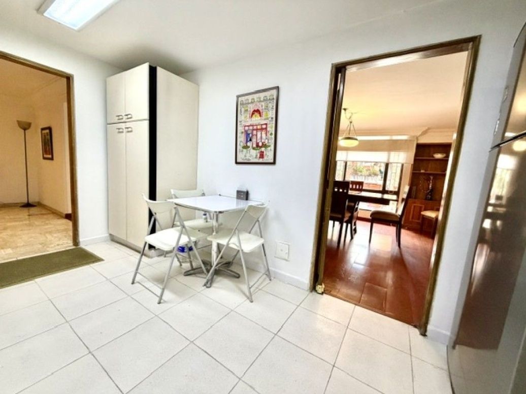 Apartamento de 3 alcobas en venta en El Nogal, Bogotá, 211 m² · foto 11 de 20