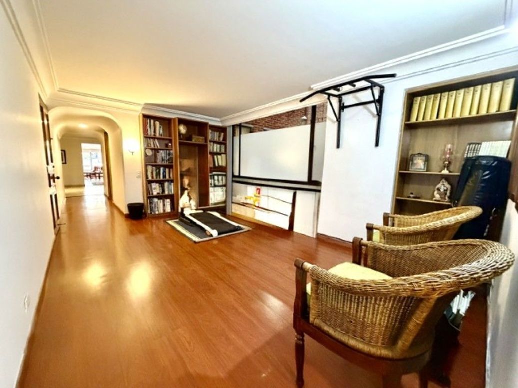 Apartamento de 3 alcobas en venta en El Nogal, Bogotá, 211 m² · foto 16 de 20