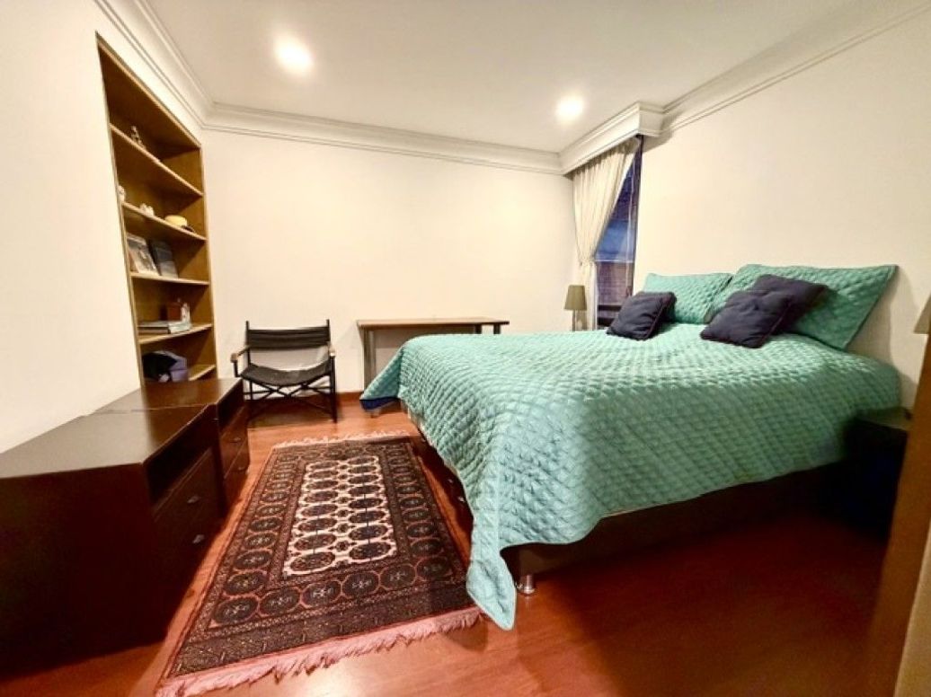 Apartamento de 3 alcobas en venta en El Nogal, Bogotá, 211 m² · foto 14 de 20