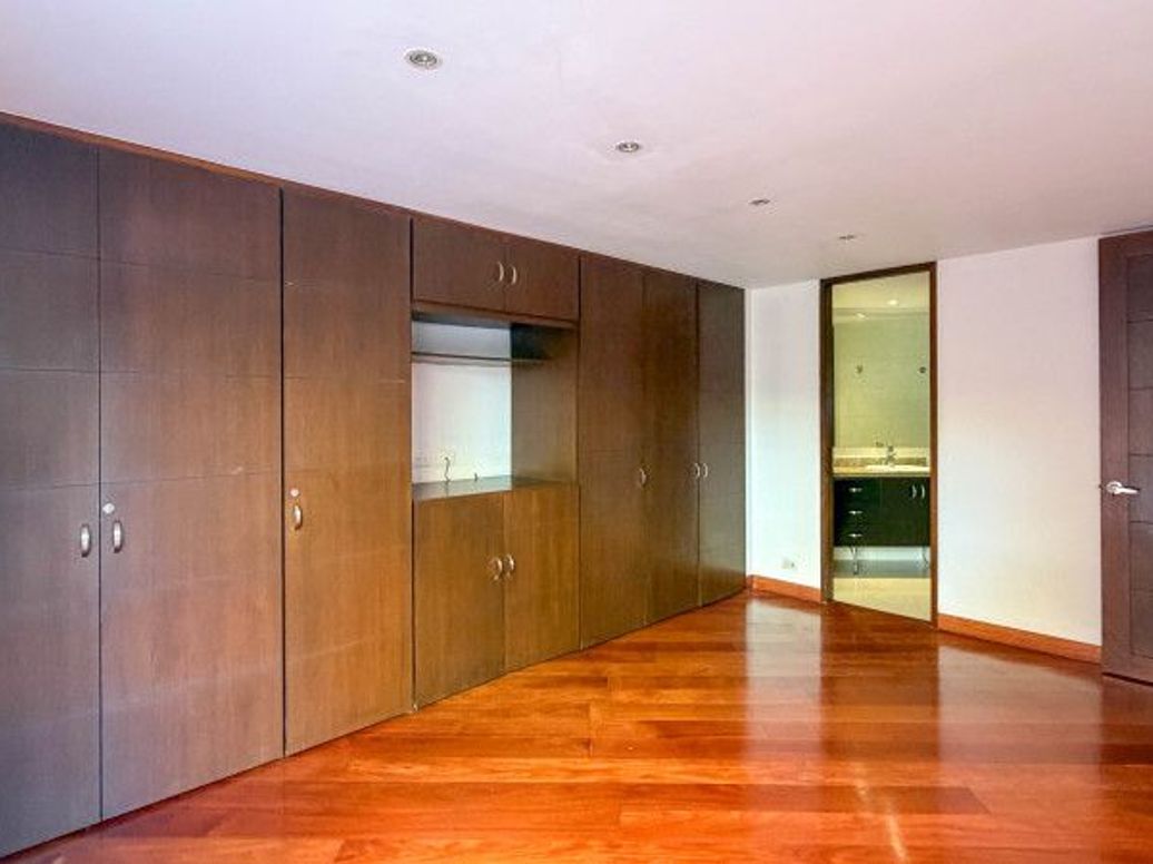 Apartamento de 3 alcobas en venta en Rincon Del Chicó, Bogotá, 138 m² · foto 11 de 18