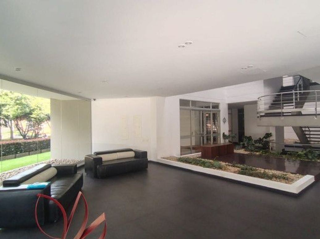 Apartamento de 3 alcobas en venta en Rincon Del Chicó, Bogotá, 138 m² · foto 17 de 18