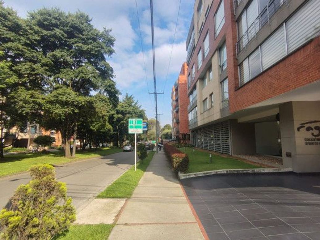 Apartamento de 3 alcobas en venta en Rincon Del Chicó, Bogotá, 138 m² · foto 15 de 18