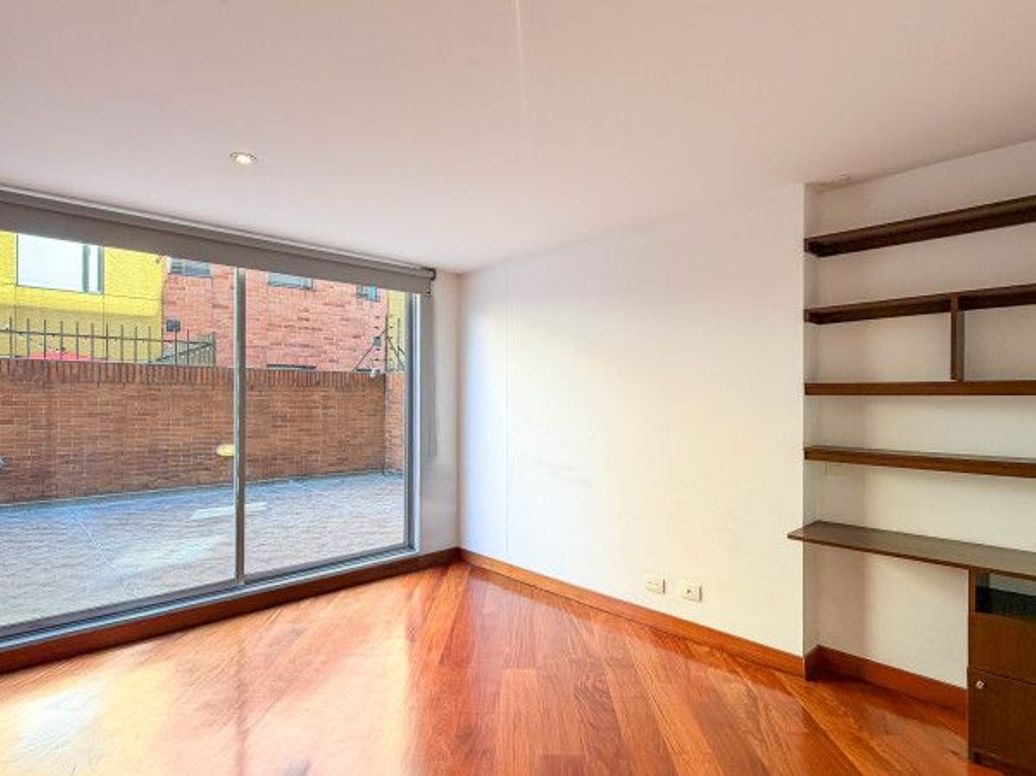 Apartamento de 3 alcobas en venta en Rincon Del Chicó, Bogotá, 138 m² · foto 9 de 18