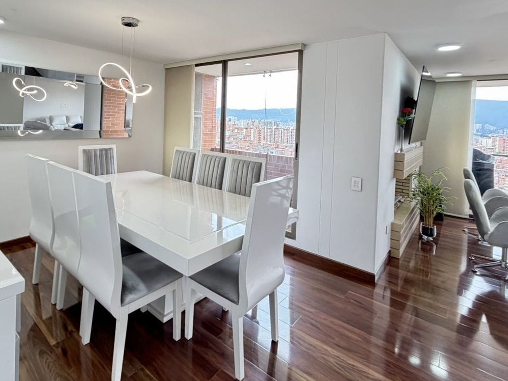 Apartamento de 3 alcobas en venta en El Plan, Bogotá, 150 m² · foto 5 de 20