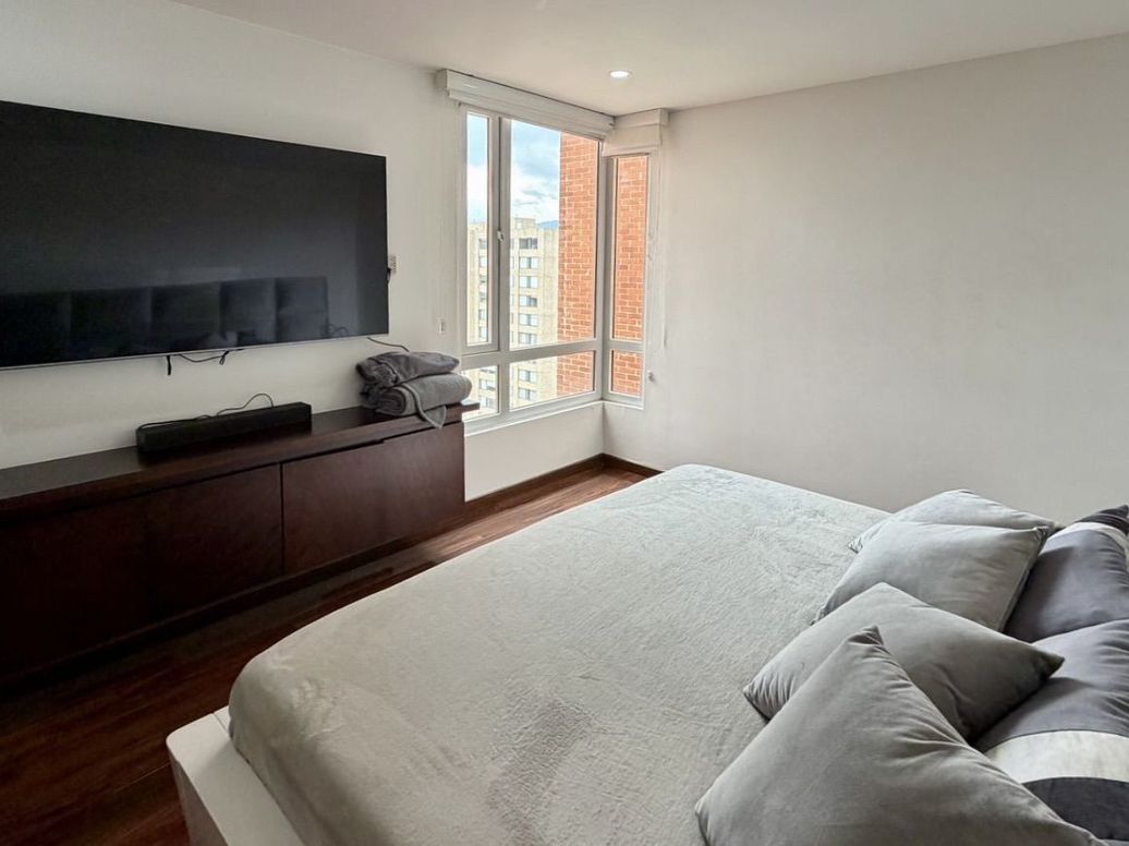 Apartamento de 3 alcobas en venta en El Plan, Bogotá, 150 m² · foto 14 de 20
