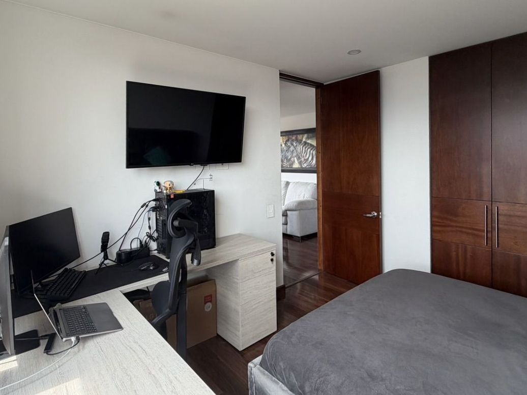 Apartamento de 3 alcobas en venta en El Plan, Bogotá, 150 m² · foto 16 de 20