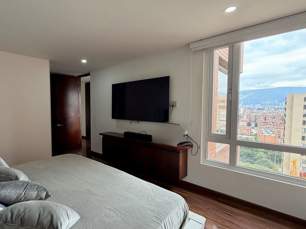 Apartamento de 3 alcobas en venta en El Plan, Bogotá, 150 m² · foto 12 de 20