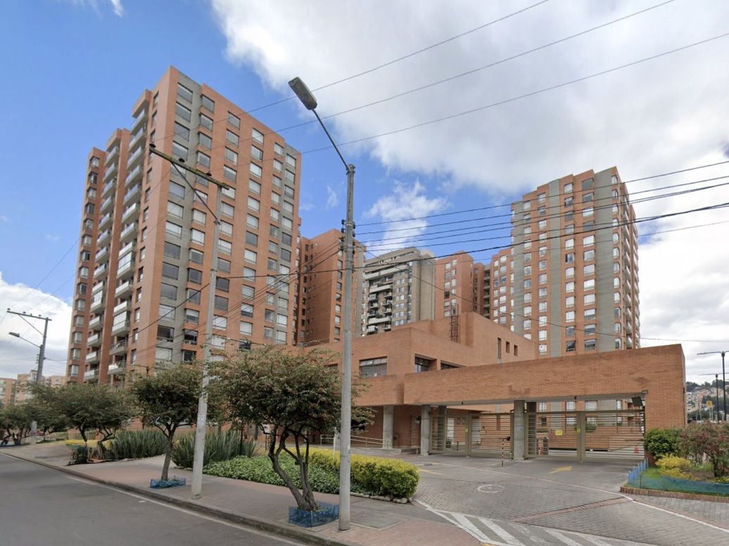 Apartamento de 3 alcobas en venta en El Plan, Bogotá, 150 m² · foto 18 de 20