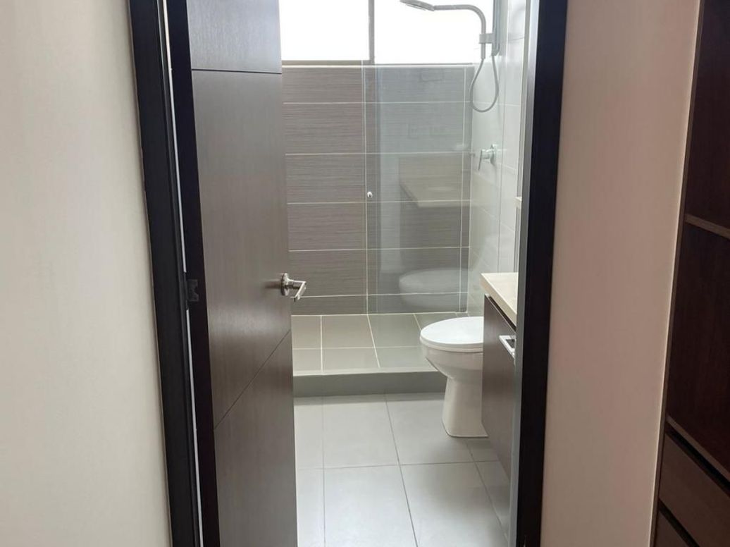 Apartamento de 3 alcobas en venta en Ciudad Jardín Norte, Bogotá, 122 m² · foto 17 de 20