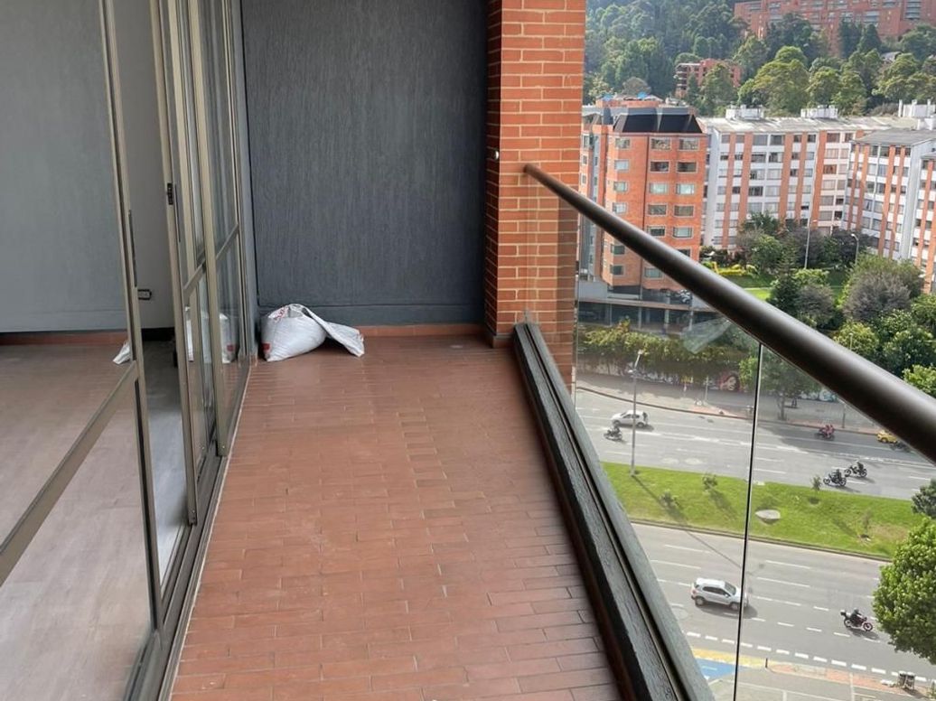 Apartamento de 3 alcobas en venta en Ciudad Jardín Norte, Bogotá, 122 m² · foto 4 de 20