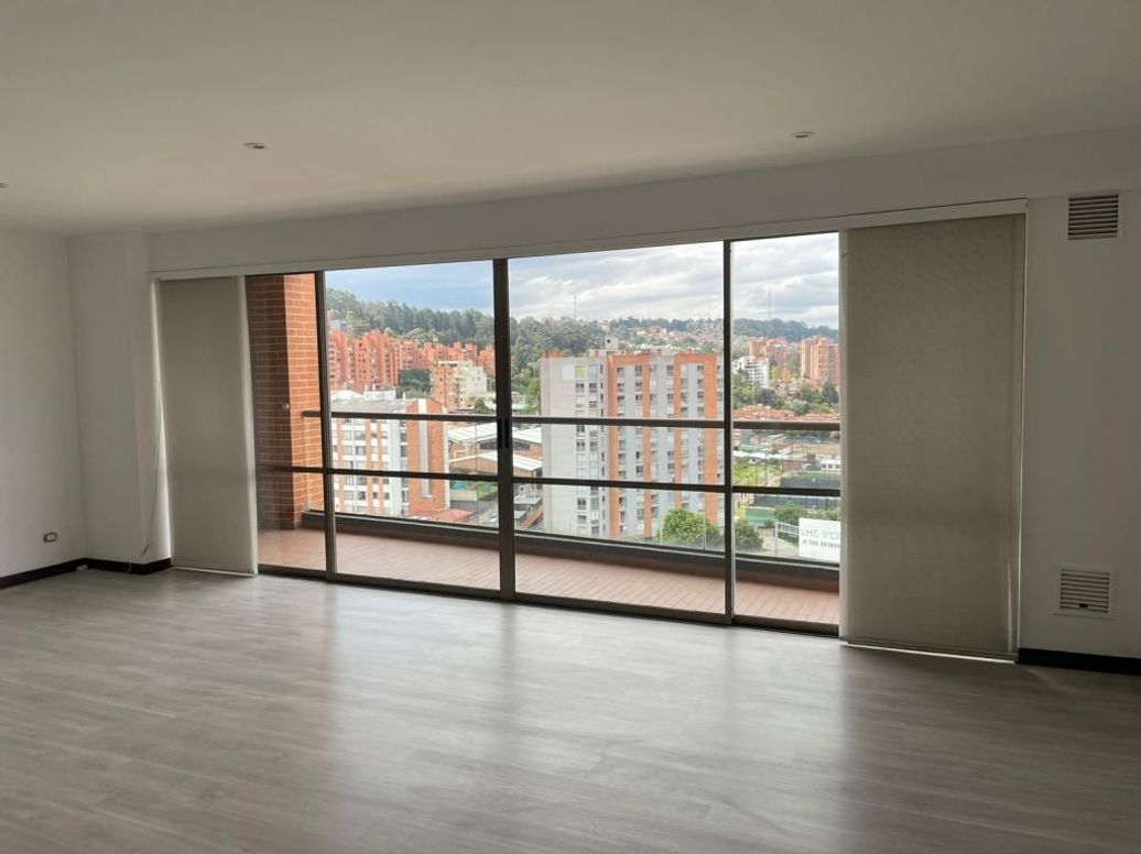 Apartamento de 3 alcobas en venta en Ciudad Jardín Norte, Bogotá, 122 m² · foto 7 de 20