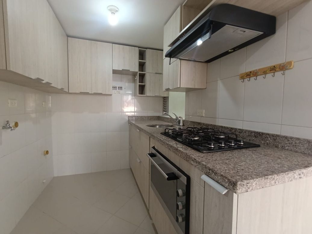 Apartamento de 3 alcobas en venta en Toberin, Bogotá, 64 m² · foto 12 de 14
