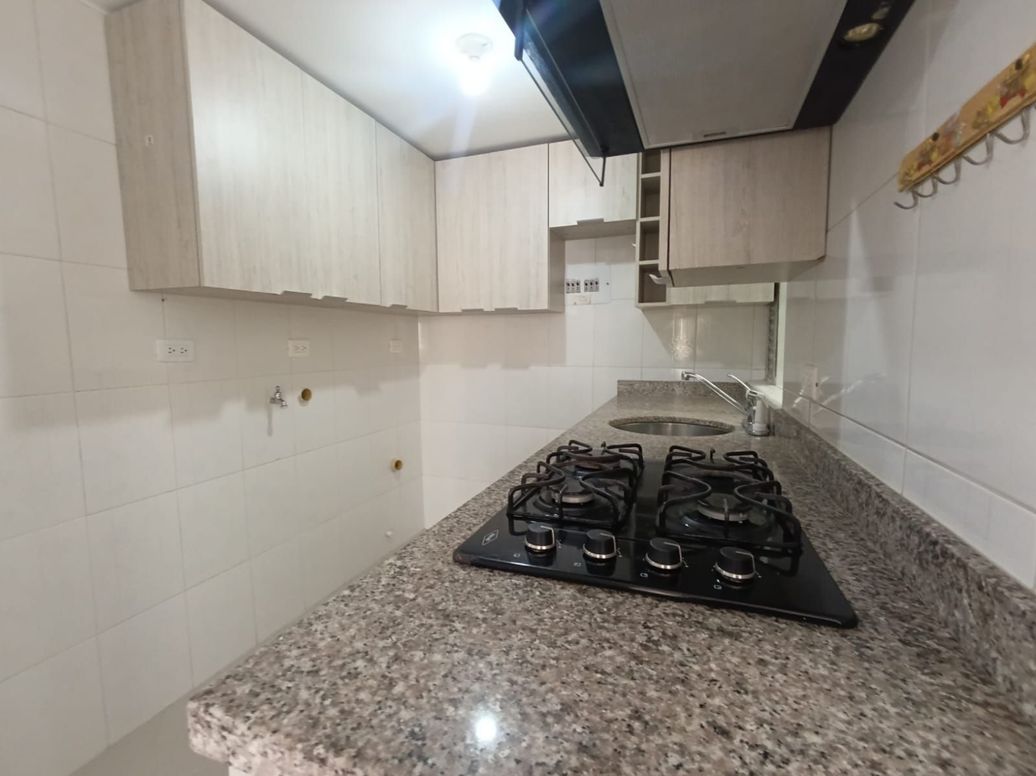 Apartamento de 3 alcobas en venta en Toberin, Bogotá, 64 m² · foto 11 de 14