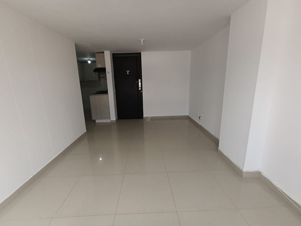 Apartamento de 3 alcobas en venta en Toberin, Bogotá, 64 m² · foto 2 de 14