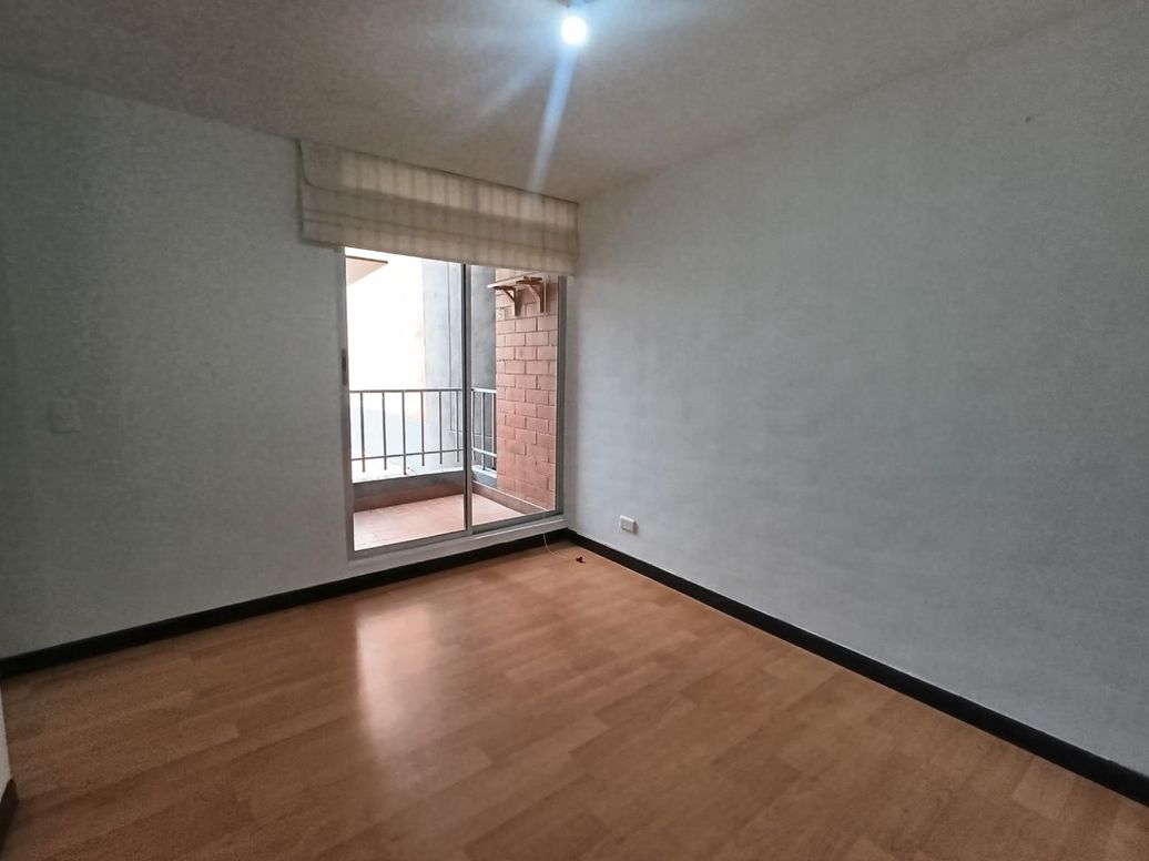 Apartamento de 3 alcobas en venta en Toberin, Bogotá, 64 m² · foto 6 de 14