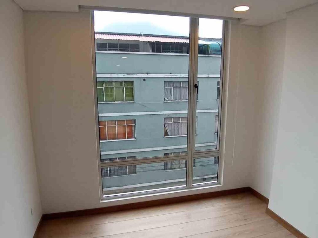 Apartaestudio en venta en Marly, Bogotá, 21 m² · foto 2 de 14
